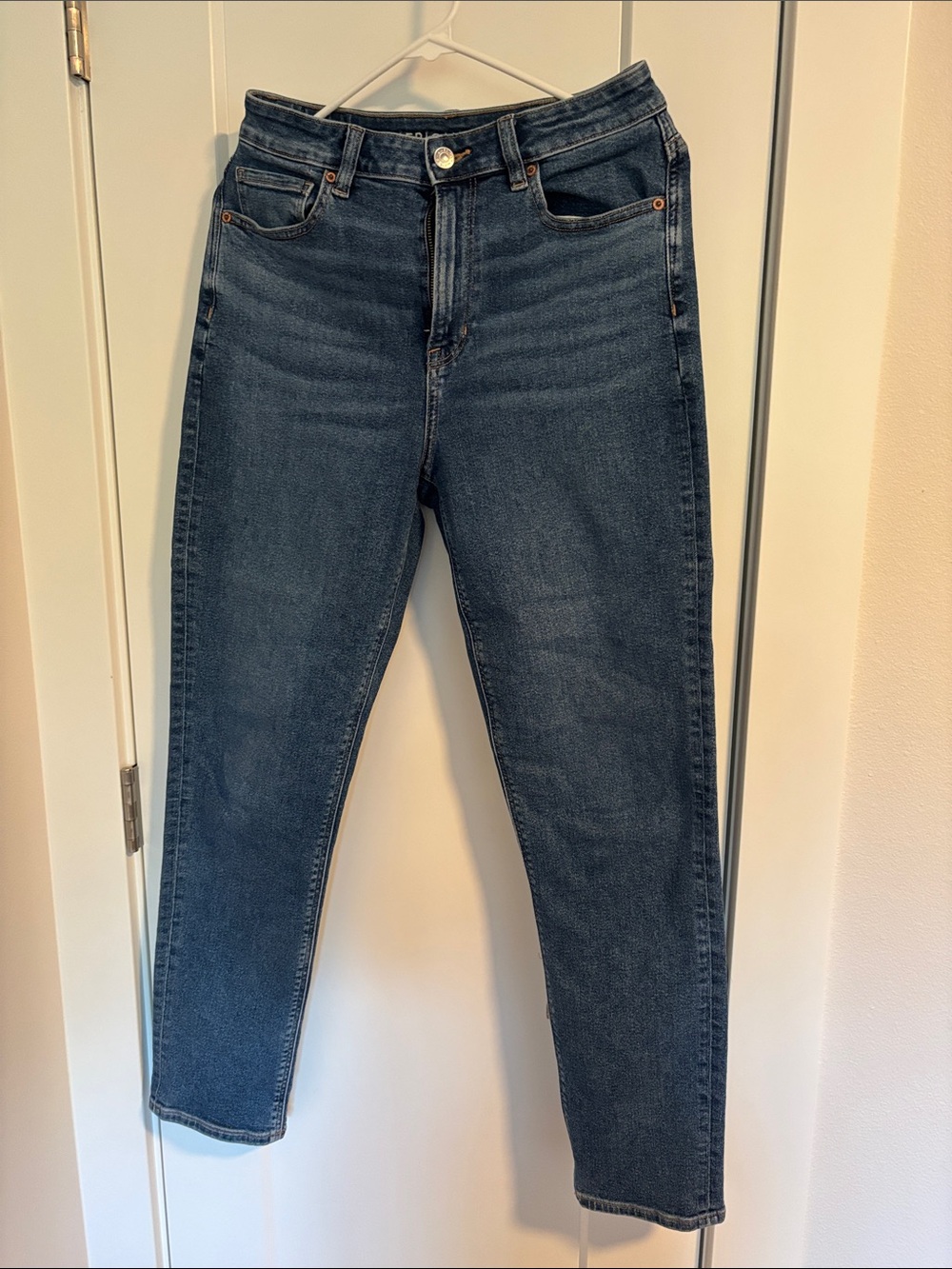 American Eagle Outfitters High-Rise Dark Wash Jeans